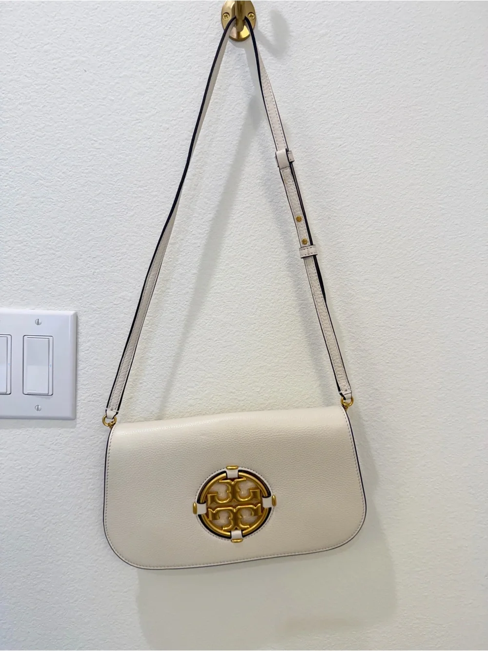 Tory Burch White Leather Crossbody with Gold Emblem